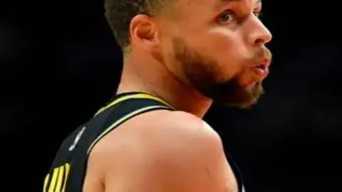 《阿凡达3》首映三连冠仅收4亿票房，豆瓣评分7.6分引热议！